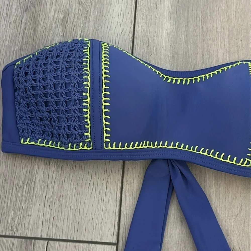 Xhilaration crochet bandeau swim bikini top size small